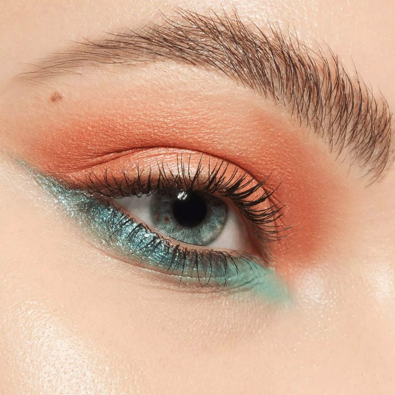 Sombra-Catrice-Coral-Slim-Eyesh.-Pal.-030