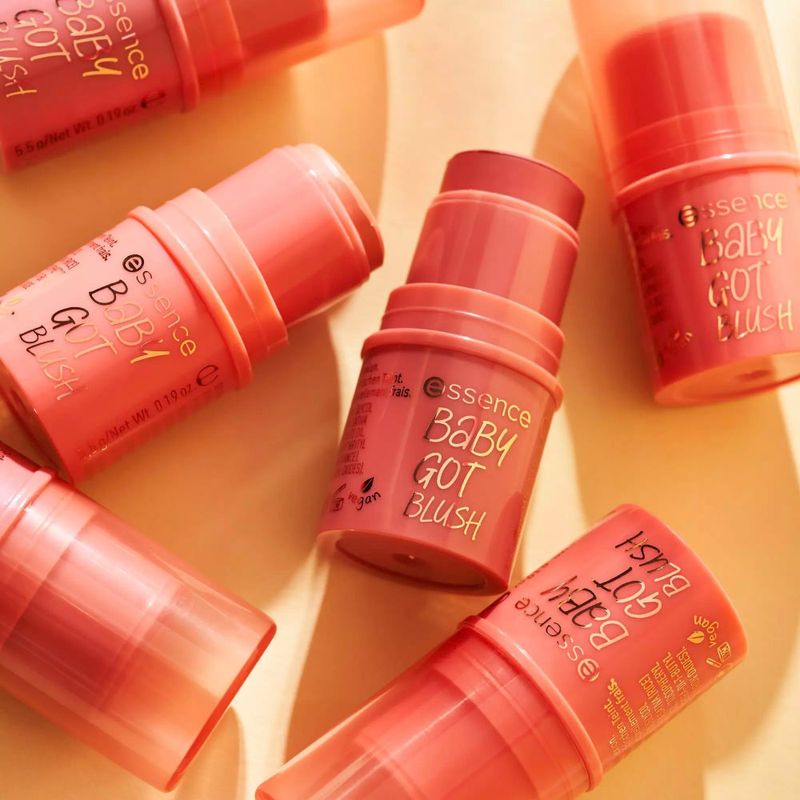 Rubor-Essence-Baby-Got-Blush-10