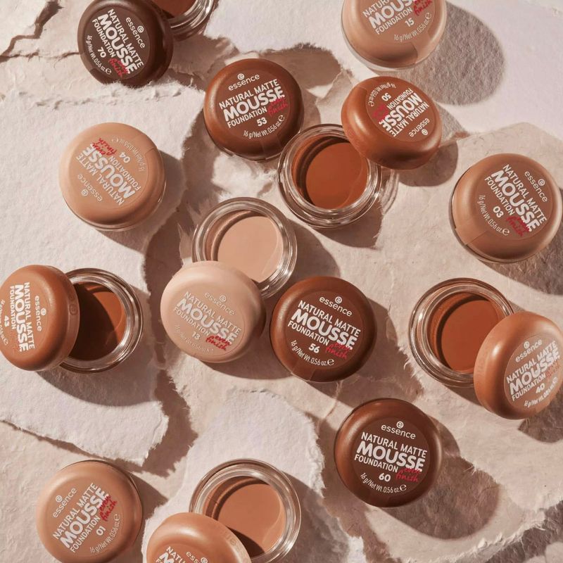 Base-Natural-Essence-Matte-Mousse-Found.-02