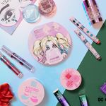 Sombra-Essence-Harley-Quinn-Eyeshadow-Palette-01