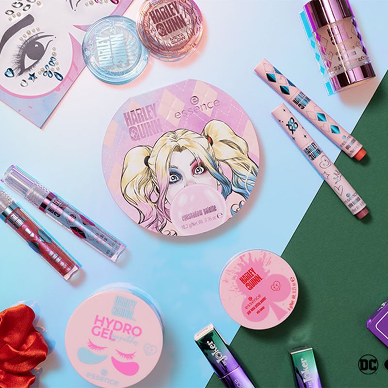 Sombra-Essence-Harley-Quinn-Eyeshadow-Palette-01