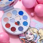 Sombra-Essence-Harley-Quinn-Eyeshadow-Palette-02