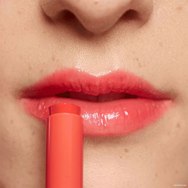 Labial-Essence-Harley-Quinn-Jelly-Lip-Stick-02