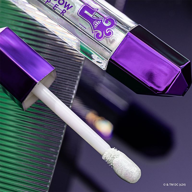 Sombra-Liquida-Catrice-The-Joker-010