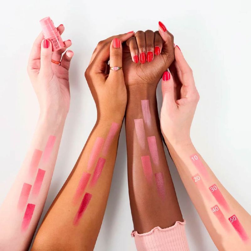 Rubor-Essence-baby-got-blush-50-5.5g