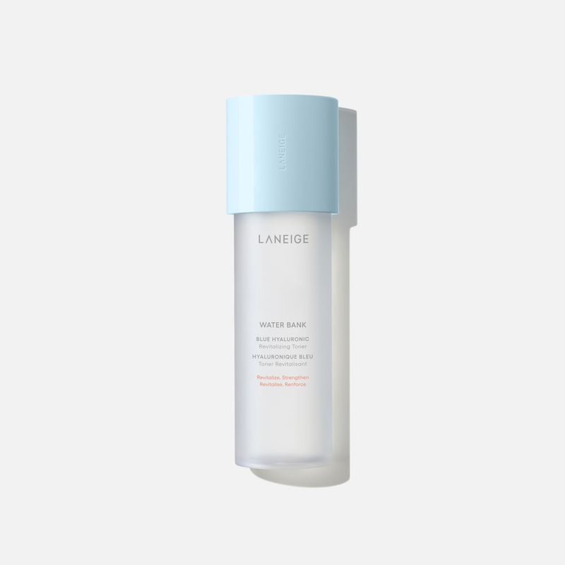 -HQ-_WB_water-bank-hyaluronic-essence-toner-for-dry-W-product-artwork-Help-01_8700i┐8700_1008-copy.jpg