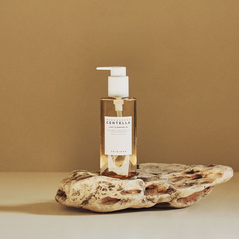 241008_Light-Cleansing-Oil