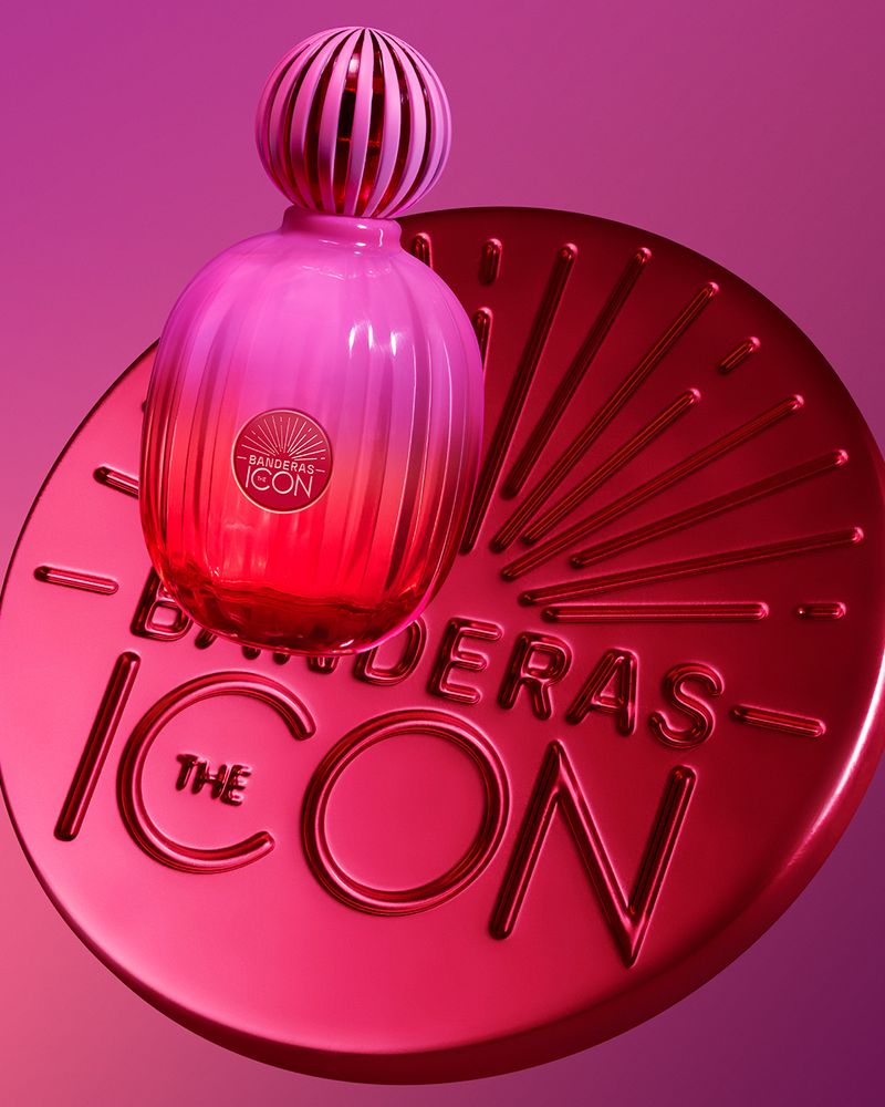 THE-ICON-SUPREMERE25_SBA-8606_SOCIAL-FEED-CONVERSION